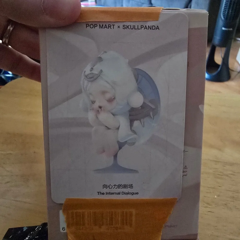 Pop Mart x Skullpanda pop mart